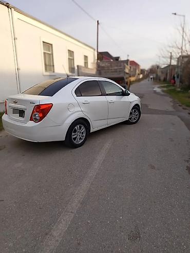 chery a 21: Chevrolet Aveo: 1.4 l | 2012 il 240000 km Sedan — 3
