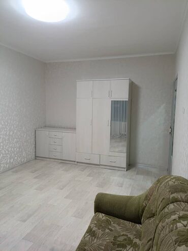 Продажа квартир: 1 комната, 35 м², 106 серия, 1 этаж, Старый ремонт — 5