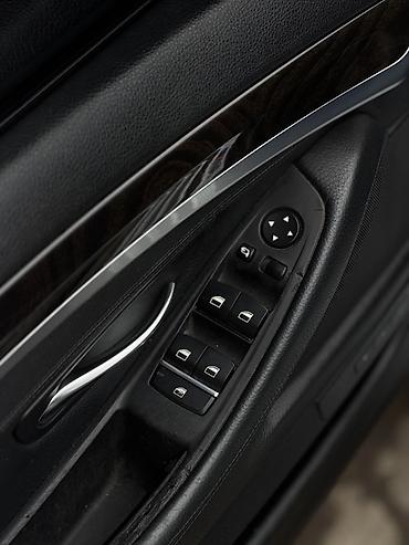 стоп 221: BMW 5 series: 2012 г., 2 л, Автомат, Бензин, Седан — 10