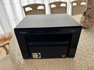 Модемы и сетевое оборудование: Canon brendinin lazer çoxfunksiyalı printeri. Bu model çap, skaner və