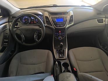 üstü açıq maşın: Hyundai Elantra: 1.8 l | 2014 il Sedan — 3