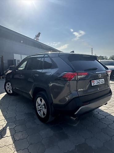 тоета сиквоя: Toyota RAV4: 2018 г., 2.5 л, Вариатор, Бензин, Кроссовер — 5