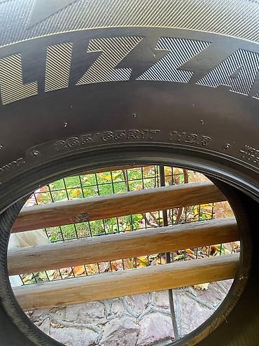 bridgeston: Продаю комплект зимних шин фирмы Bridgestone Blizzak DM-V2 в идеальном — 6