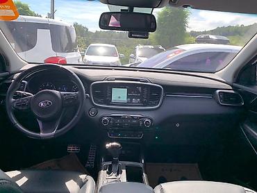 Kia: Kia Sorento: 2017 г., 2 л, Автомат, Дизель, Кроссовер — 10
