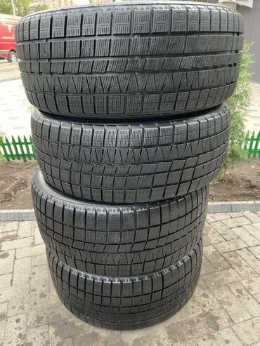 Шины: Продаю Комплект зимних шин (4 шт.) в идеальном состоянии перед