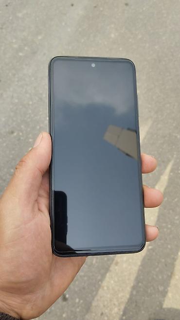 a41 ekran: Redmi smartfon satılır. Şəkillərdən göründüyü kimi cihaz boz rəngdədir — 3