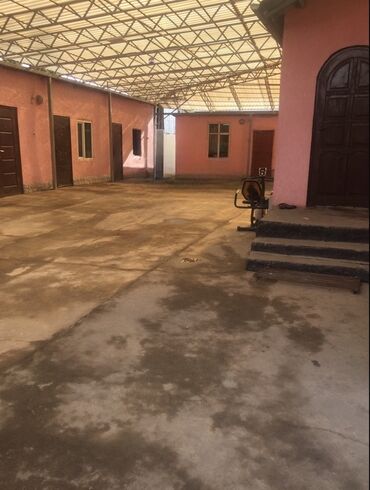 Продажа домов: Дом, 130 м², 6 комнат, Собственник — 4