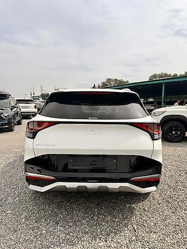 машина гест: Kia Sportage: 2021 г., 2 л, Автомат, Дизель, Кроссовер — 2