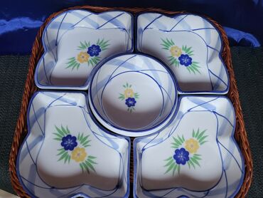 Kuhinjski setovi: Tanjir porcelanski vintaz,petodelni za serviranje,posluzenje. Tanjir na lalafo.rs — 3 Kuhinjski setovi: Tanjir porcelanski vintaz,petodelni za serviranje,posluzenje. Tanjir — 3