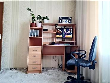 Компьютерные столы: Компьютерный стол, Б/у, Угловой — 8