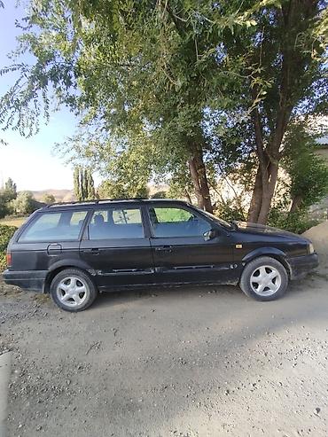 Volkswagen: Volkswagen Passat Variant: 1991 г., Бензин, Универсал — 4
