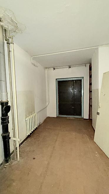 продаю кв 2 ком: 1 комната, 36 м², 105 серия, 1 этаж, Требуется ремонт — 8