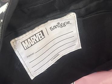 smiggle: Məhsul: Marvel x Smiggle Spider‑Man uşaq bel çantası - Rəsmi Marvel — 3
