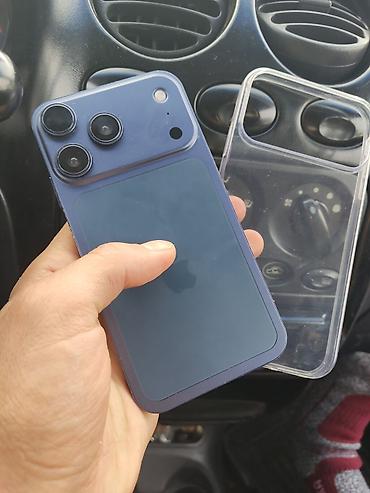 Apple iPhone: IPhone 17 Pro, Б/у, 64 ГБ, Синий, Чехол, 78 % — 10