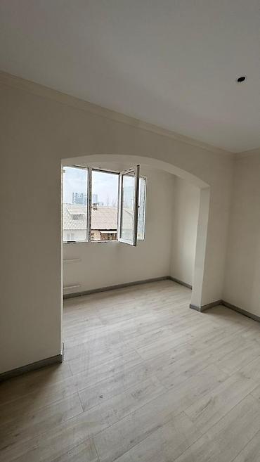 Продажа квартир: 1 комната, 44 м², 106 серия улучшенная, 3 этаж, Дизайнерский ремонт at lalafo.kg — 11 Продажа квартир: 1 комната, 44 м², 106 серия улучшенная, 3 этаж, Дизайнерский ремонт — 11