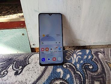 Samsung Galaxy A32, Б/у, 64 ГБ, цвет - Черный