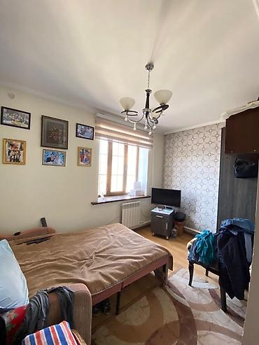 Продажа коттеджей и домов: Продаётся 2-х этажный дом в Ала арча 3 Локация: Дом расположен в — 10