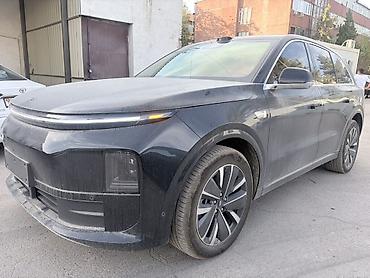 Lixiang: Lixiang L6: 2026 г., Автомат, Гибрид, Кроссовер — 2
