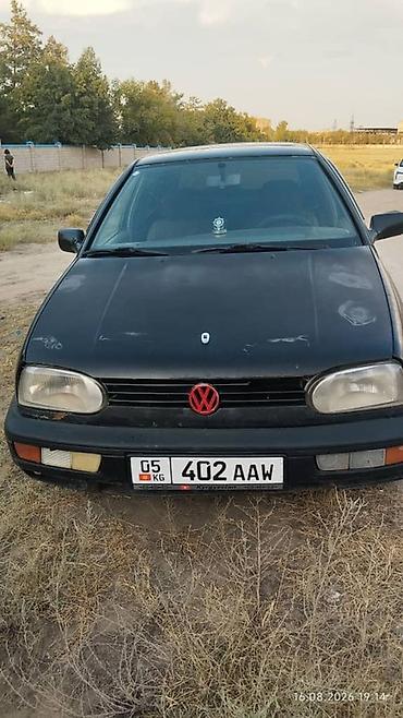 Volkswagen Golf: 1992 г., Механика, Хэтчбэк — 4