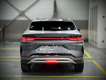 BYD: BYD Song Plus: 2024 г., 1.5 л, Вариатор, Гибрид, Кроссовер — 7