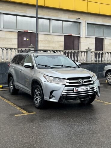 ас машина: Toyota Highlander: 2018 г., 3.5 л, Бензин, Кроссовер
