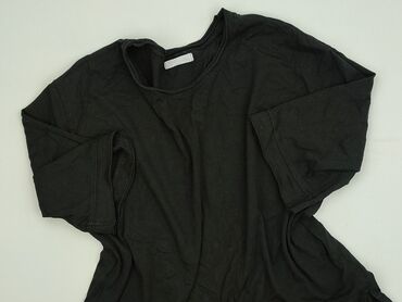 t shirt c a: T-shirt for men, size L