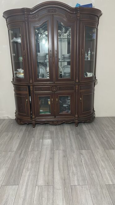 стенка конго: Aynur92👑kod3137 Qiymet: *60 Azn* Qorka satilir Veziyyet:yaxsi