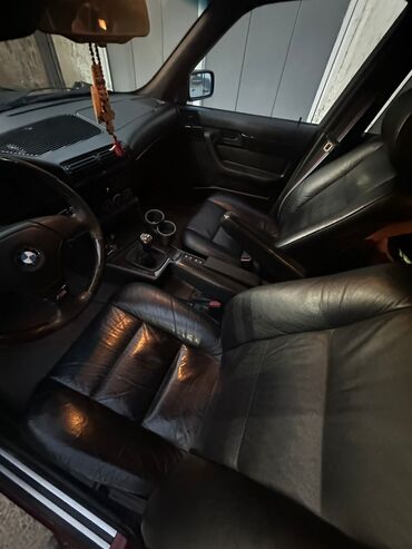 BMW: BMW 5 series: 1990 г., Механика, Бензин, Седан — 5