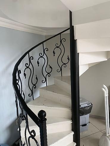 Salon, tibbi mebel: Obyekt icarəyə verilir. 50 m2, isti pol, kondisioner var. Yolkənarı — 6