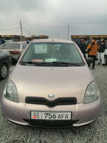 Toyota: Toyota Yaris: 1999 г., 1 л, Механика, Бензин, Хэтчбэк