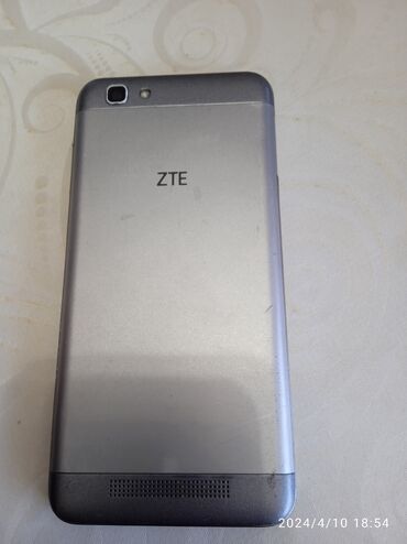 ZTE: ZTE Blade A610, Б/у, 8 GB, цвет - Серый