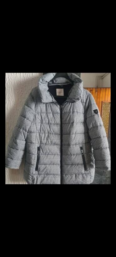 Ostalo: Muške i ženske lagane puffer jakne - Model: kratke, prošivene puffer — 26