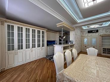 berde ev: İcarəyə verilir 3 otaqlı yeni tikili 157 m², Ağ şəhər q. Kateqoriya — 5