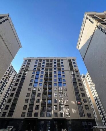 снять квартиру без риэлтора: 1 бөлмө, 50 кв. м, Элитка, 7 кабат, ПСО (өзү оңдоп түзөтүп бүтүү үчүн)