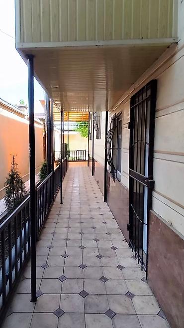 Продажа коттеджей и домов: Продается дом! Город Ош, на Резиденции 10 улица. 8-комнат На втором — 6