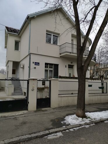 Prodaja stanova: 4 sobe, 114 kv. m, 1 sprat — 2