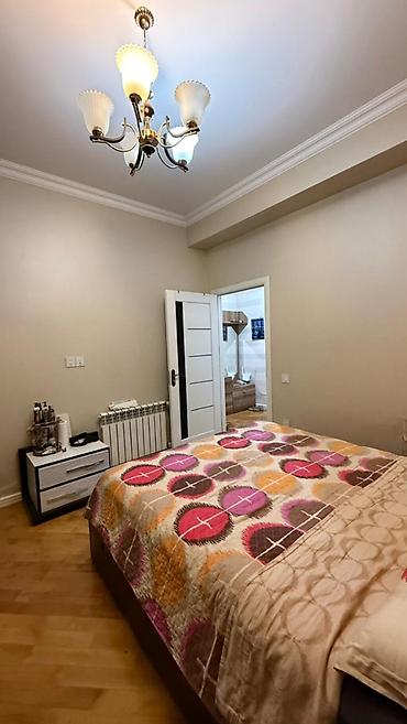eliheyder qarayev: 3 otaqlı, Yeni tikili, 60 kv. m — 9