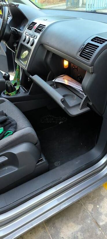 Volkswagen: Volkswagen Touran: 1.4 l. | 2005 έ. Χάτσμπακ — 6