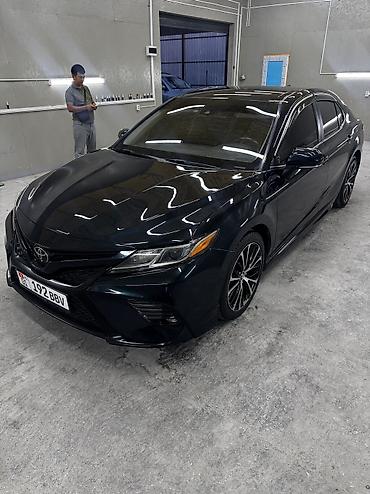 p 12: Toyota Camry: 2018 г., 2.5 л, Автомат, Бензин, Седан — 4