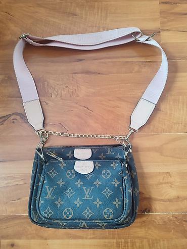 ramaks pantalone: Replika Louis Vuitton torbice, bez oštećenja, malo nošena, 900 rsd — 1