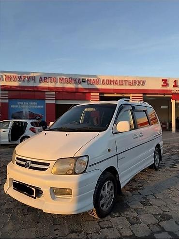 mini v: Toyota Noah: 2000 г., 2 л, Автомат, Бензин, Минивэн — 2