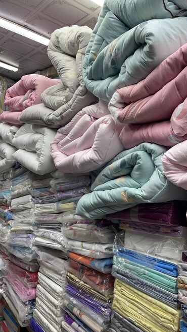 Постельное белье: Матрасы одеяло постельное все в наличии оптом и в розницу Адрес