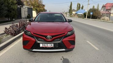 акцент хюндай: Toyota Camry: 2019 г., 2.5 л, Автомат, Бензин, Седан