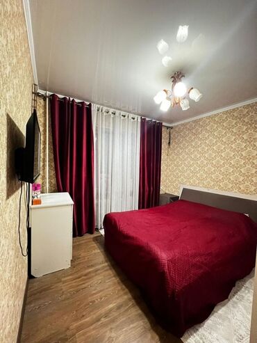 квартиры по суточно мкр: 4 комнаты, 88 м², 106 серия, 3 этаж, Косметический ремонт