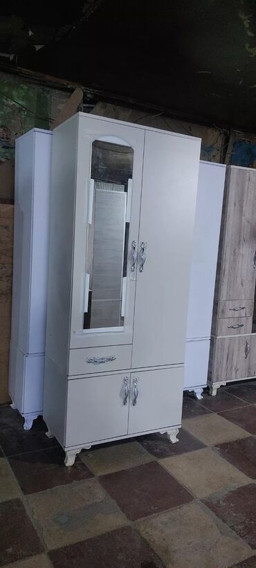 Dolablar: Yeni, Açılan, 2 qapılı Düz dolab, Dolab-asılqan, Azərbaycan -da lalafo.az — 12 Dolablar: Yeni, Açılan, 2 qapılı Düz dolab, Dolab-asılqan, Azərbaycan — 12