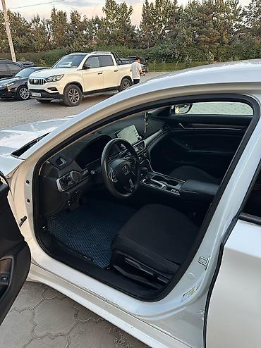 highlander 2012: Honda Accord: 2018 г. — 10