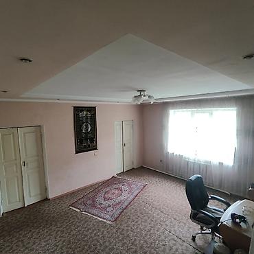 Үйлөрдү сатуу: 6 бөлмө жана андан көп, 203 м², 5 соток, Бишкек, Чиркөө Менчик ээси — 9