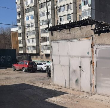 помещения для офиса: 22 м², Кирпичный, Бетонный | Смотровая яма, Охрана