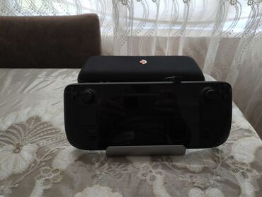 playstation xbox 360: Steam Deck OLED 512 gb əl konsolu - Böyük ekranlı, inteqrə olunmuş