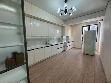 сдается квартира баха магистраль: 3 бөлмө, 108 кв. м, Элитка, 7 кабат, Дизайнердик ремонт
